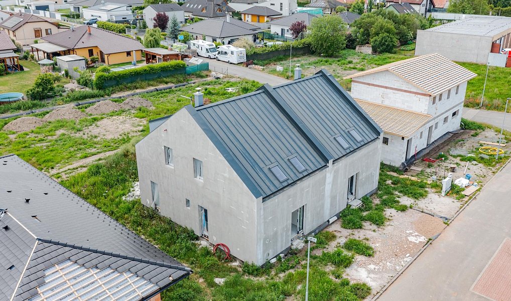 Prodej domu 136 m² s pozemkem 428 m², Pardubice – náhled fotky 32