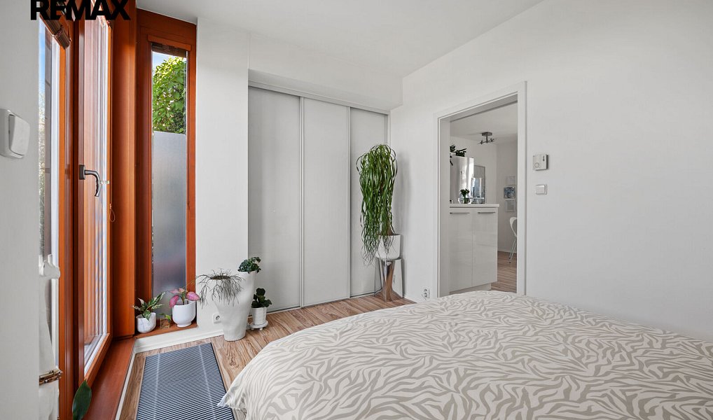 Prodej bytu 2+kk 45 m², Praha – náhled fotky 13