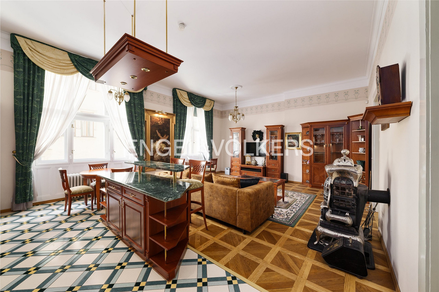 Pronájem bytu 2+kk 70 m²