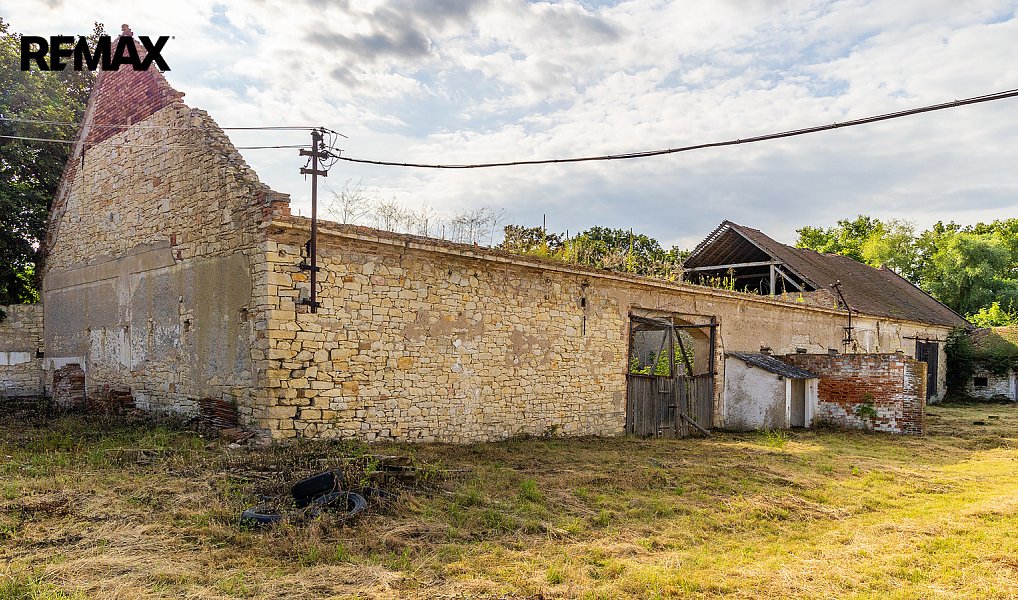 Prodej zemědělského objektu 2 500 m², Počedělice – náhled fotky 59