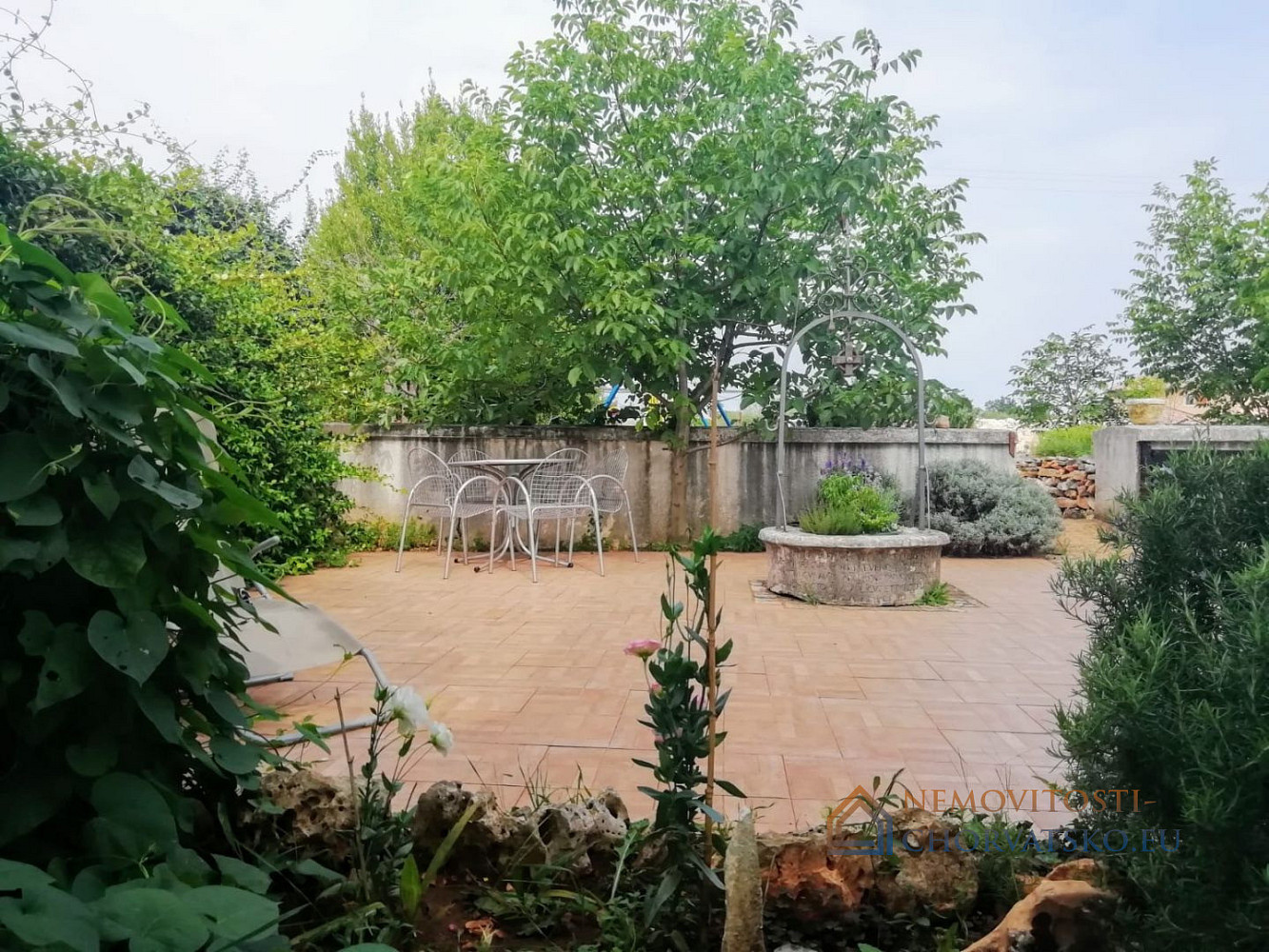 Prodej domu 300 m² s pozemkem 600 m² - Ansicht 4
