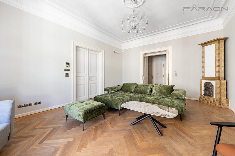 Pronájem bytu 3+1 154 m² — photo 4