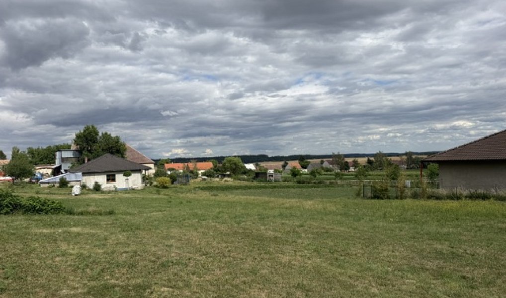 Prodej stavebního pozemku 1 913 m², Mšecké Žehrovice – náhled fotky 3
