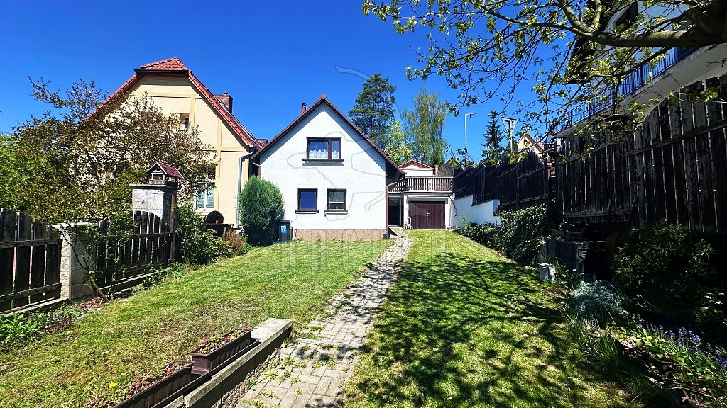 Prodej domu 120 m² s pozemkem 266 m² – fotografie 2