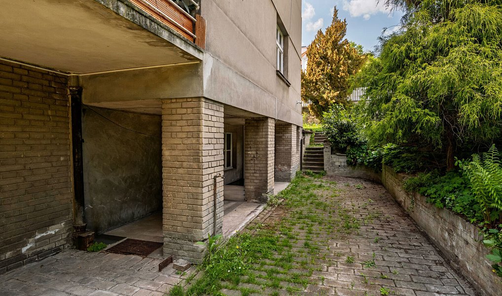 Prodej domu 429 m² s pozemkem 627 m², Praha – náhled fotky 26
