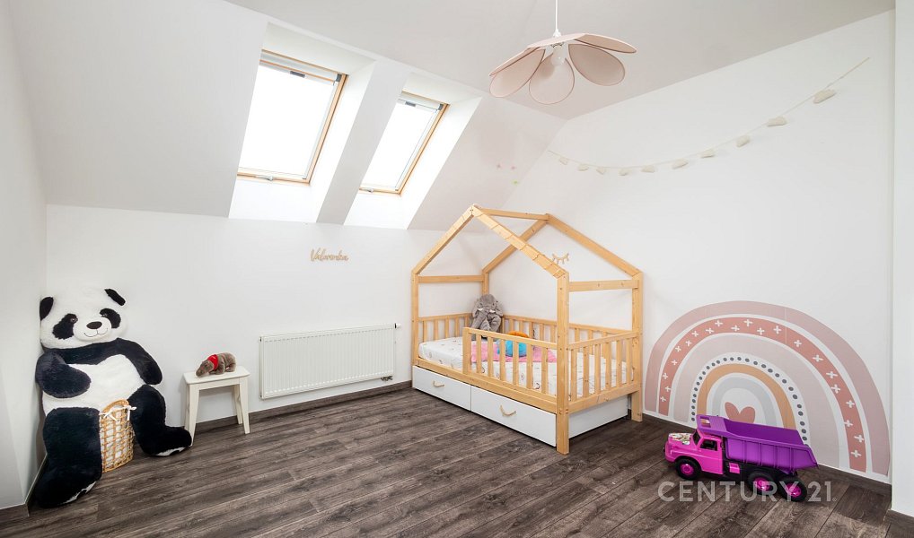 Prodej domu 181 m² s pozemkem 311 m², Kolín – náhled fotky 17