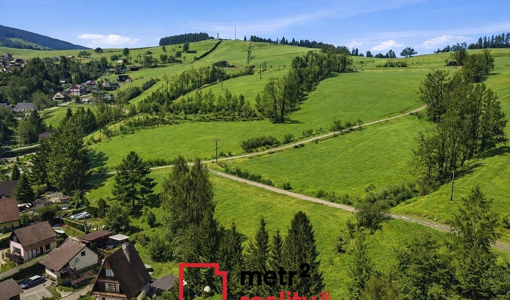 Prodej stavebního pozemku 858 m², Staré Město – náhled fotky 5