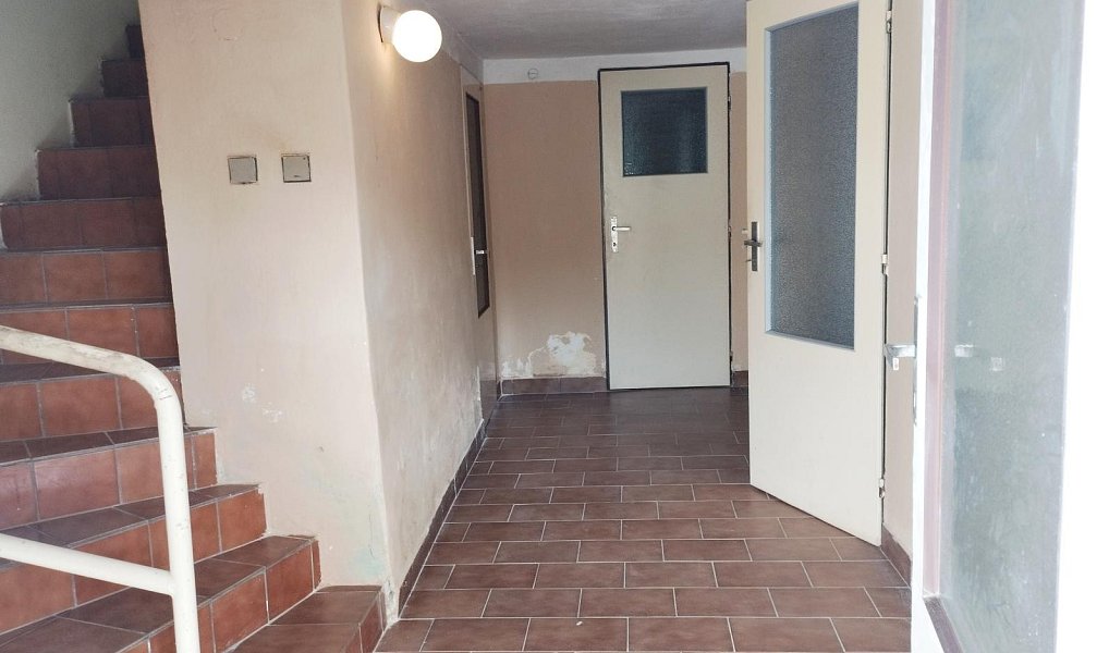 Prodej domu 240 m² s pozemkem 750 m², Úvaly – náhled fotky 7