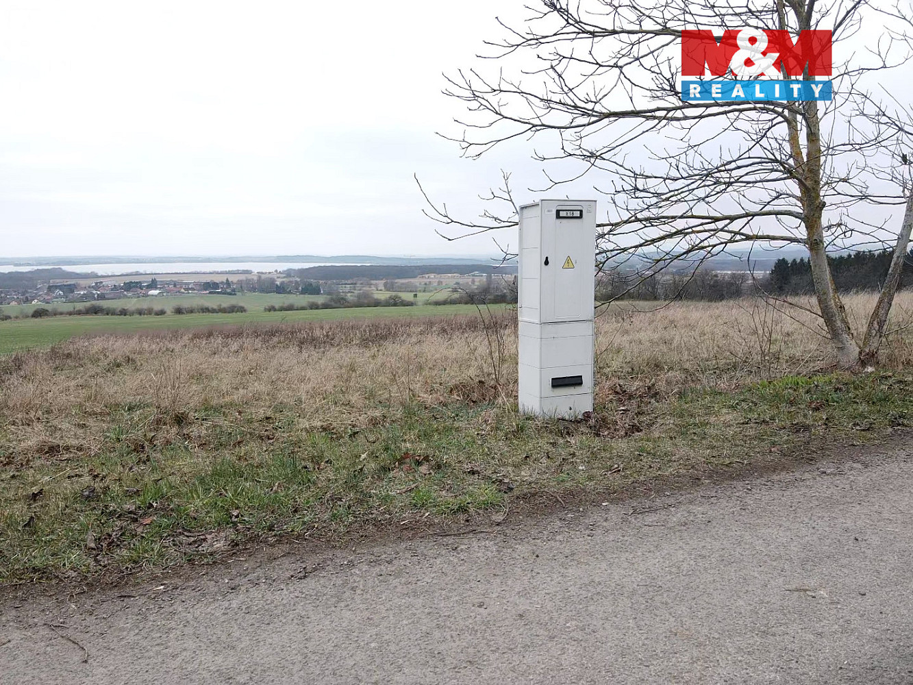 Prodej stavebního pozemku 1 300 m² — photo 2