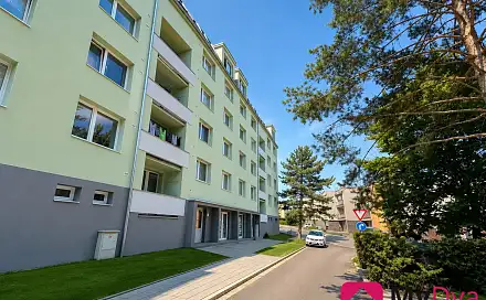 Pronájem bytu 3+1 75 m², Gagarinova, Znojmo