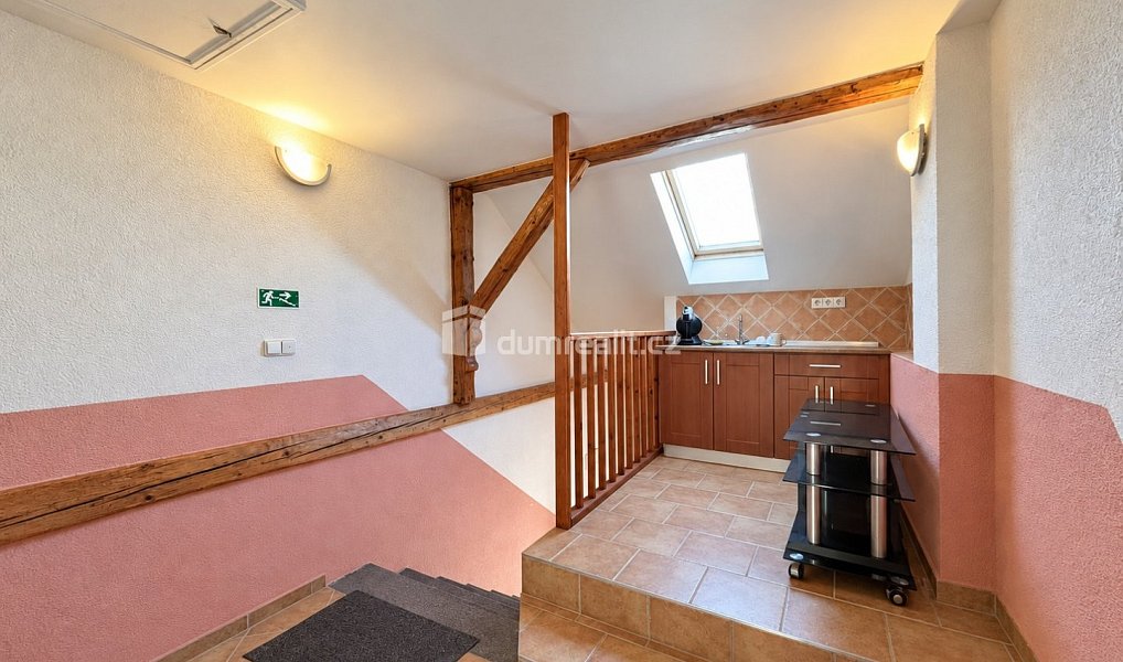 Pronájem komerčního objektu (jiného typu) 70 m², Sokolov – náhled fotky 3