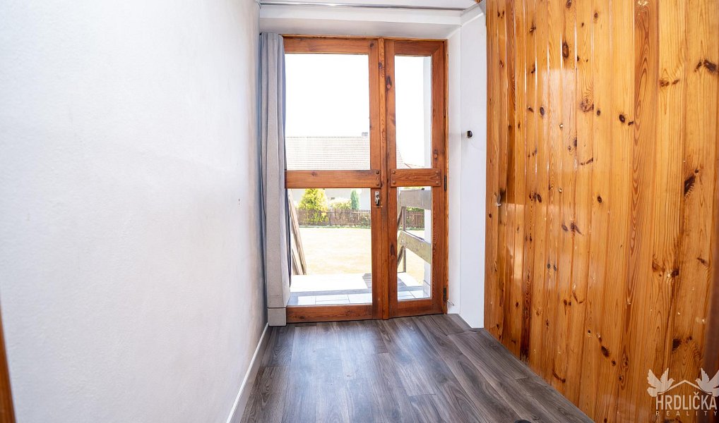 Prodej domu 350 m² s pozemkem 1 197 m², Mirovice – náhled fotky 18