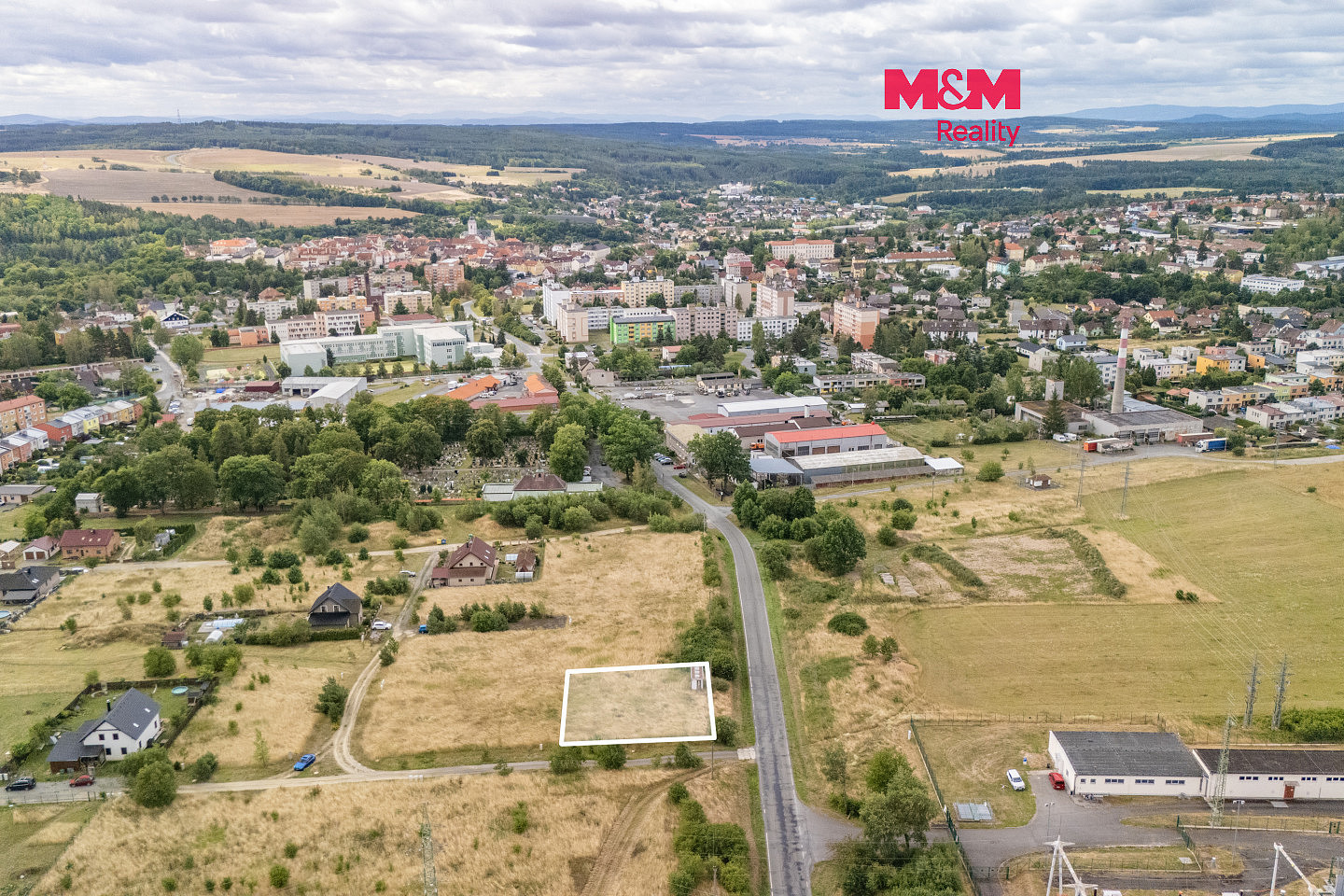 Prodej stavebního pozemku 831 m²