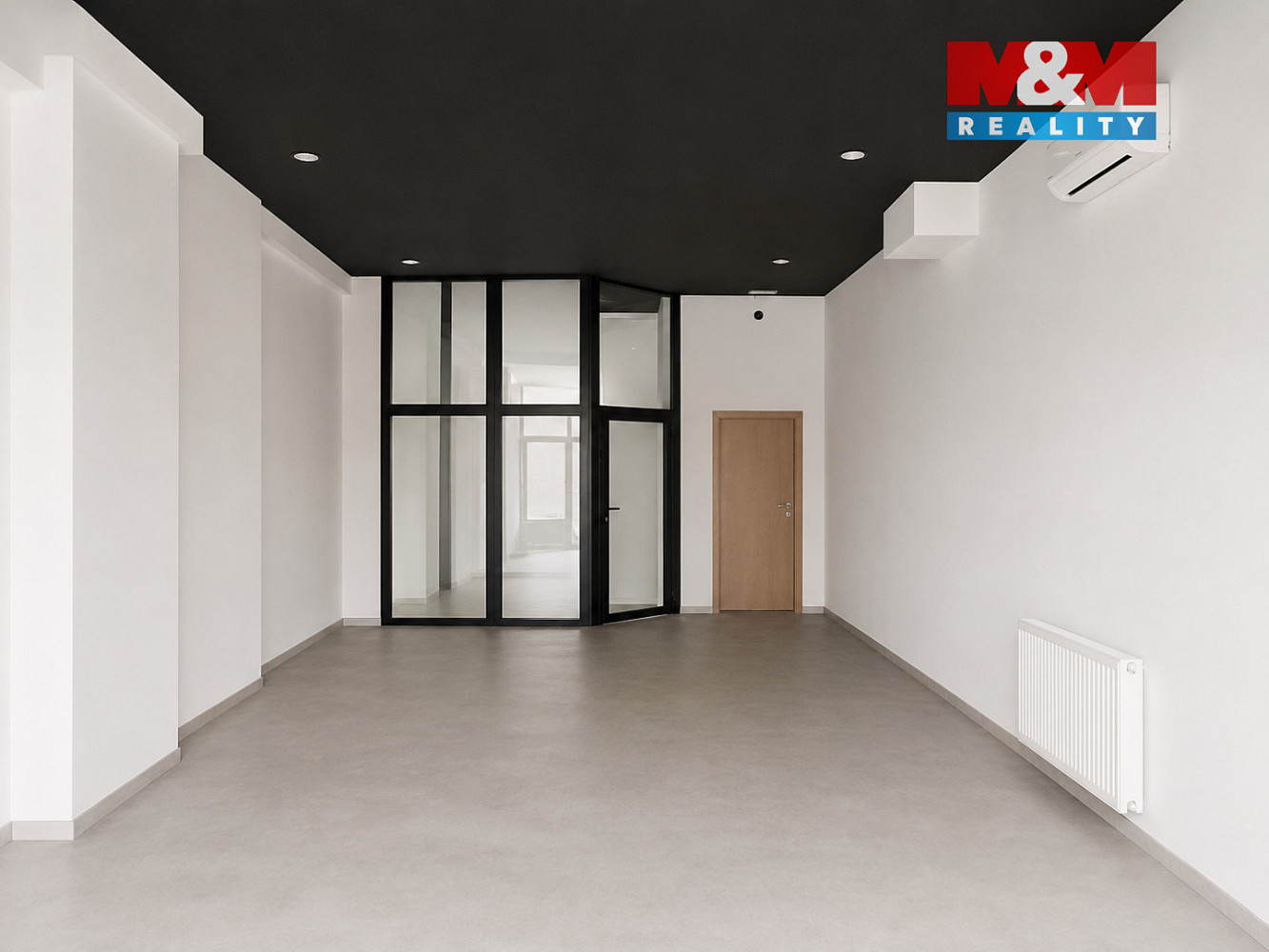 Pronájem obchodních prostor 140 m² – fotografie 3