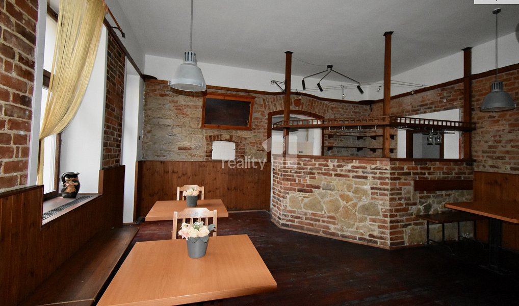 Pronájem restaurace 232 m², Náchod – náhled fotky 2
