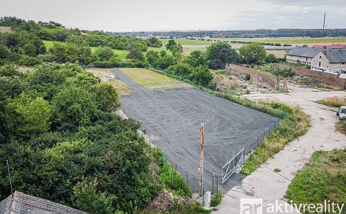 Pronájem komerčního pozemku 2 124 m², Mělník
