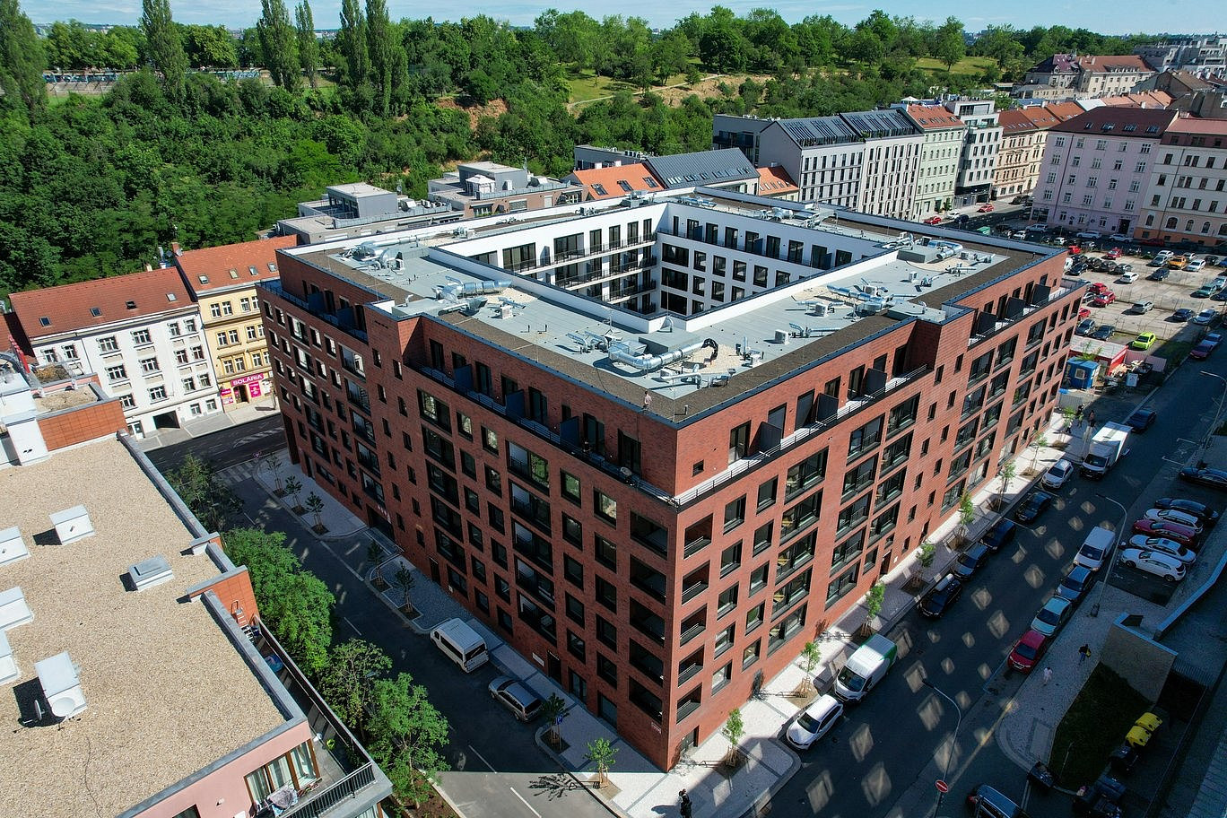 Prodej bytu 2+kk 43 m² — photo 3
