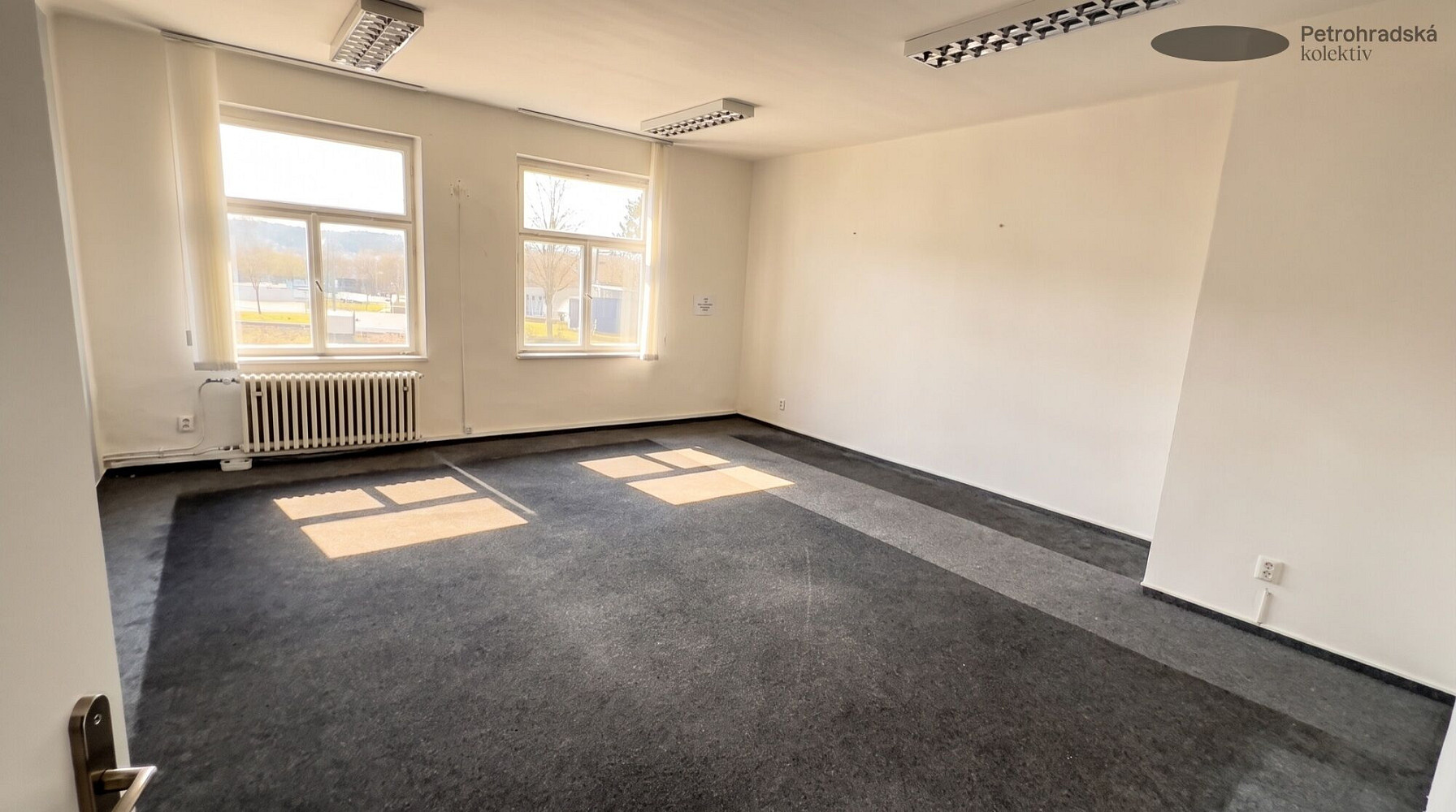 Pronájem kanceláře 31 m² – fotografie 3