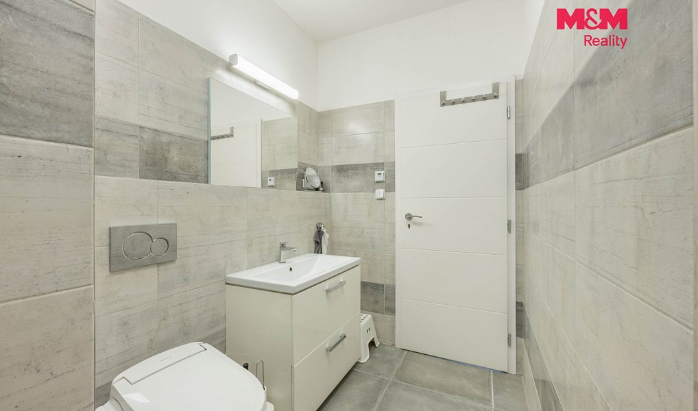 Prodej domu 85 m² s pozemkem 1 005 m², Sulice – náhled fotky 17