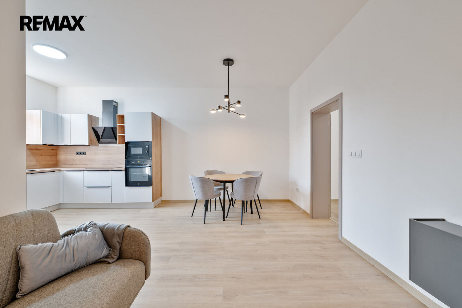 Pronájem bytu 3+kk 79 m²