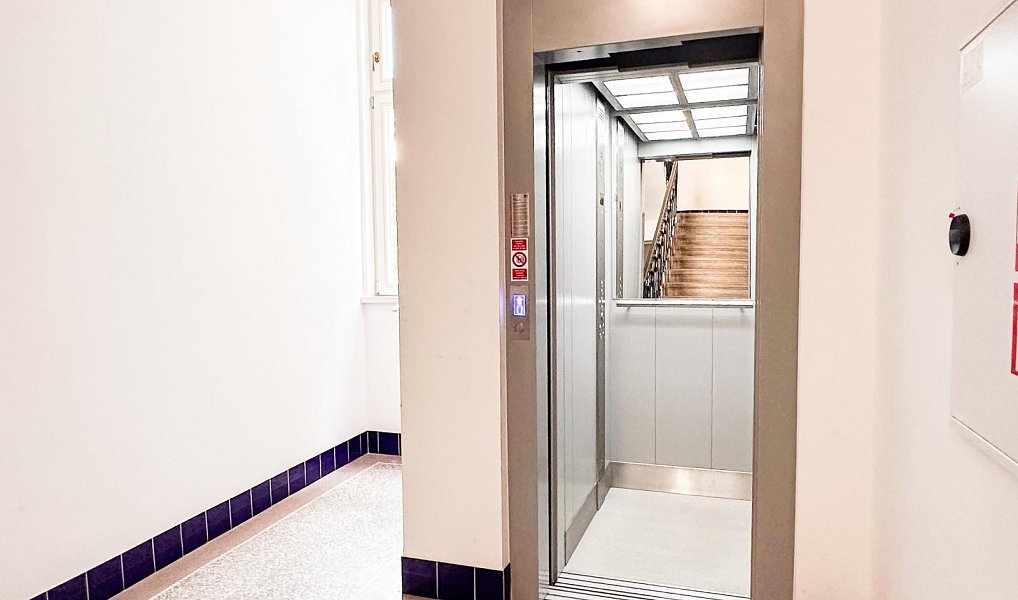 Prodej bytu 3+kk 98 m², Praha – náhled fotky 24