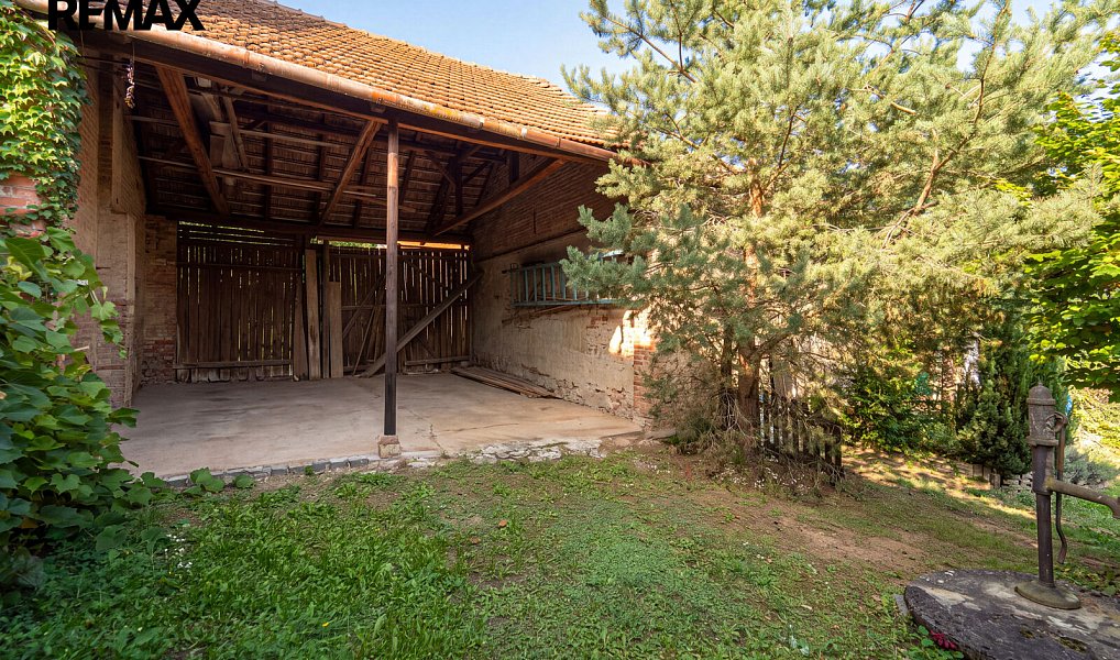 Prodej domu 427 m² s pozemkem 858 m², Brno – náhled fotky 36