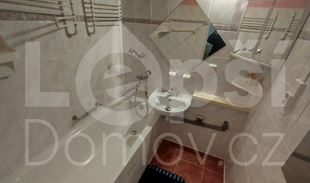 Prodej bytu 3+1 75 m², Jeseník – náhled fotky 8