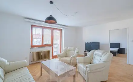 Pronájem bytu 2+1 61 m², Skupova, Hradec Králové