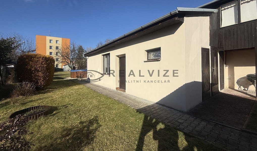 Prodej domu 245 m² s pozemkem 655 m², Ševětín – náhled fotky 20