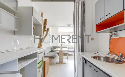 Pronájem bytu 2+kk 43 m²