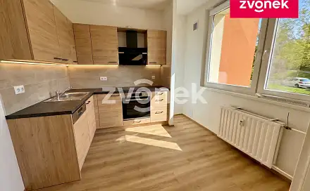 Prodej bytu 4+1 82 m², Okružní, Zlín