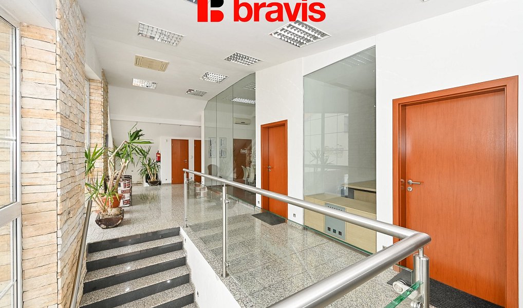 Pronájem skladovacích prostor 1 016 m², Hradčany – náhled fotky 24