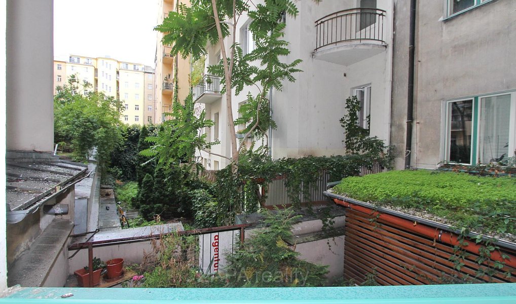 Pronájem bytu 1+1 37 m², Praha – náhled fotky 4
