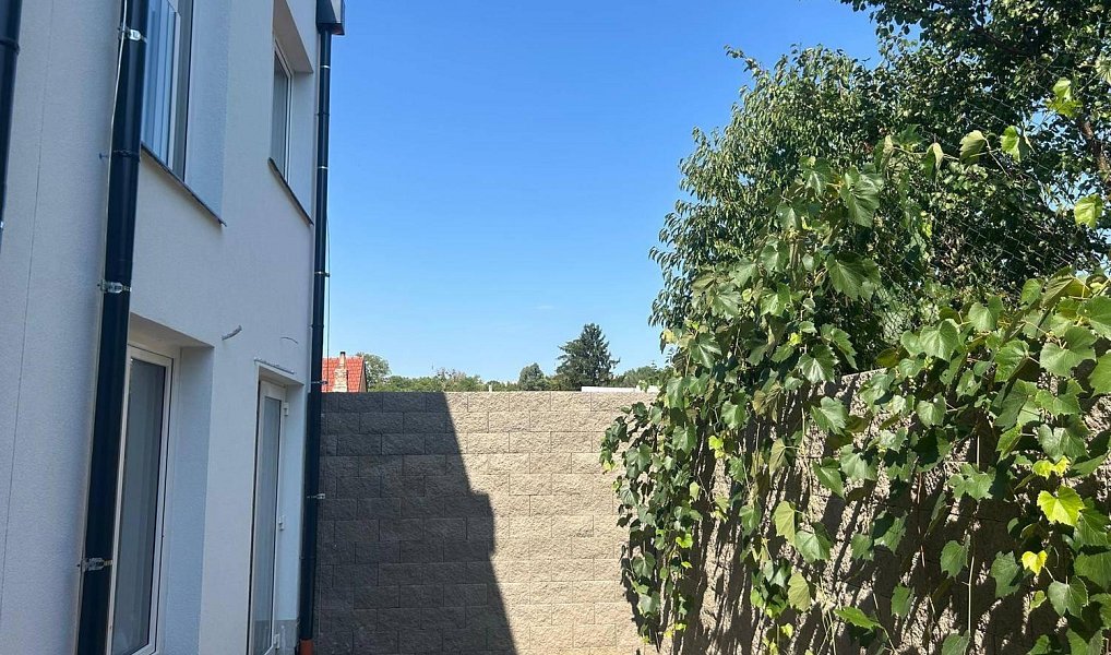 Prodej domu 117 m² s pozemkem 102 m², Mouřínov – náhled fotky 7