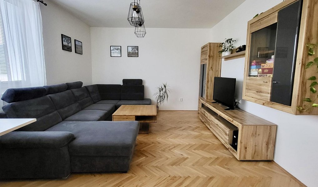 Pronájem bytu 3+kk 80 m², Brno – náhled fotky 3