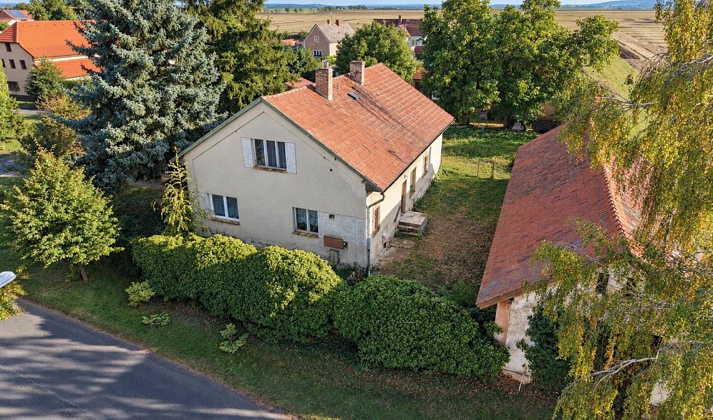 Prodej rodinného domu, 110 m², Chomutov, Račetice