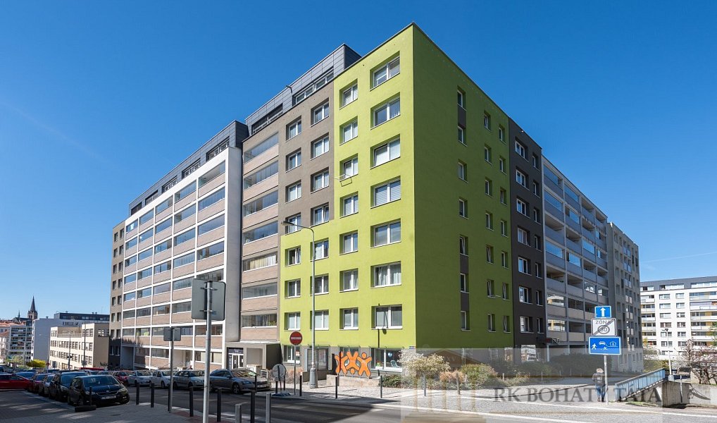 Prodej bytu 3+kk 70 m², Praha – náhled fotky 18