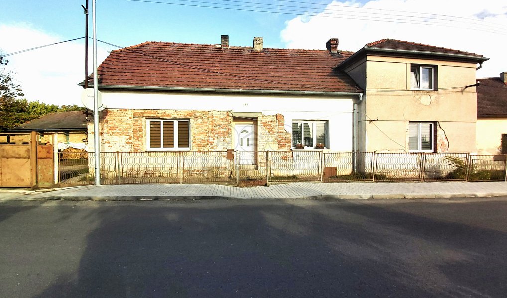 Prodej domu 150 m² s pozemkem 884 m², Kounov – náhled fotky 14