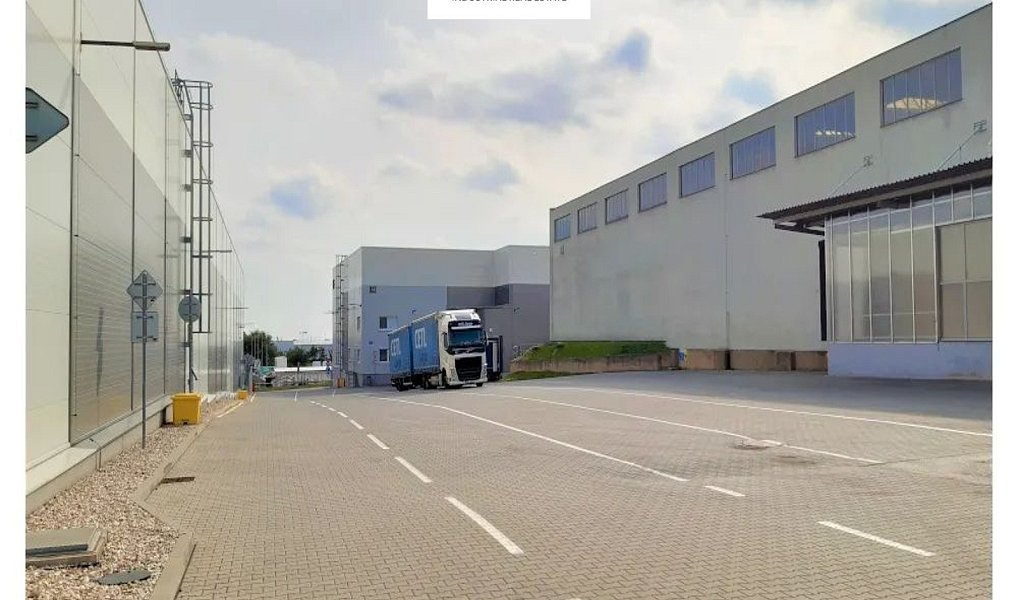 Pronájem výrobních prostor 4 465 m², Červený Kostelec – náhled fotky 6