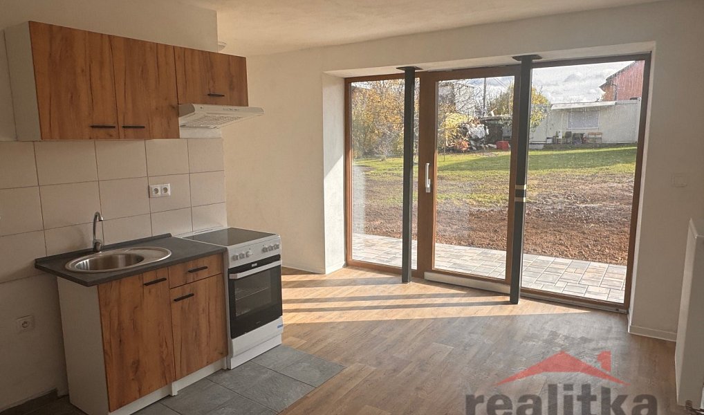 Pronájem bytu 1+kk 27 m², Opava – náhled fotky 4