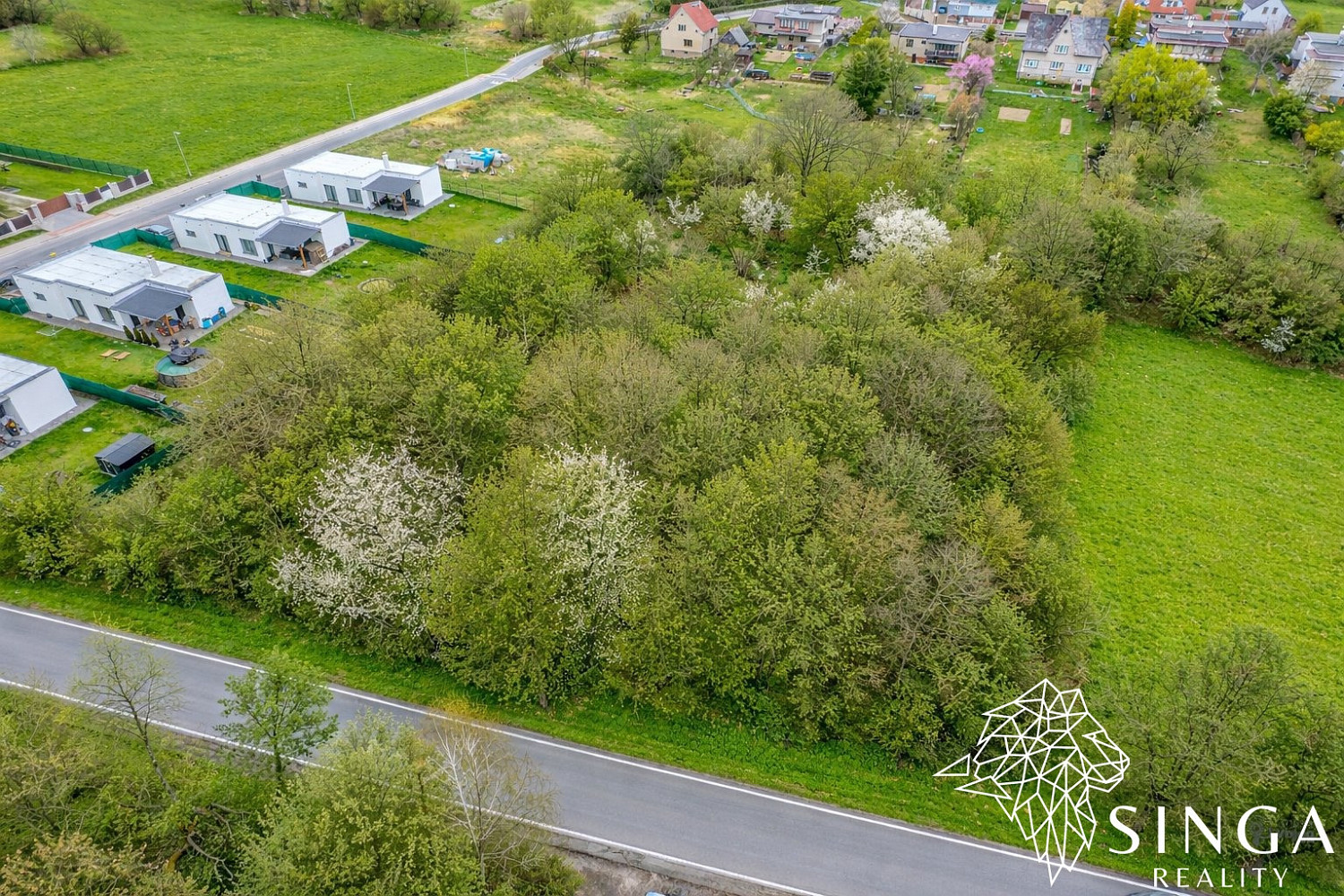 Prodej komerčního pozemku 2 850 m² — photo 3