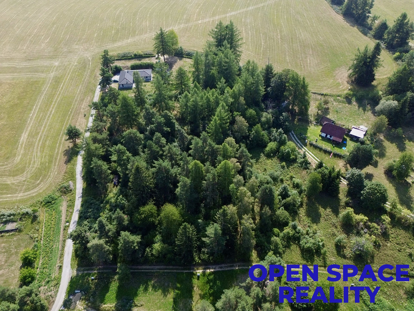 Prodej stavebního pozemku 1 762 m² – fotografie 5