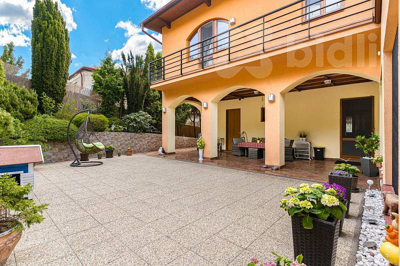 Prodej domu 350 m² s pozemkem 1 033 m² — photo 3