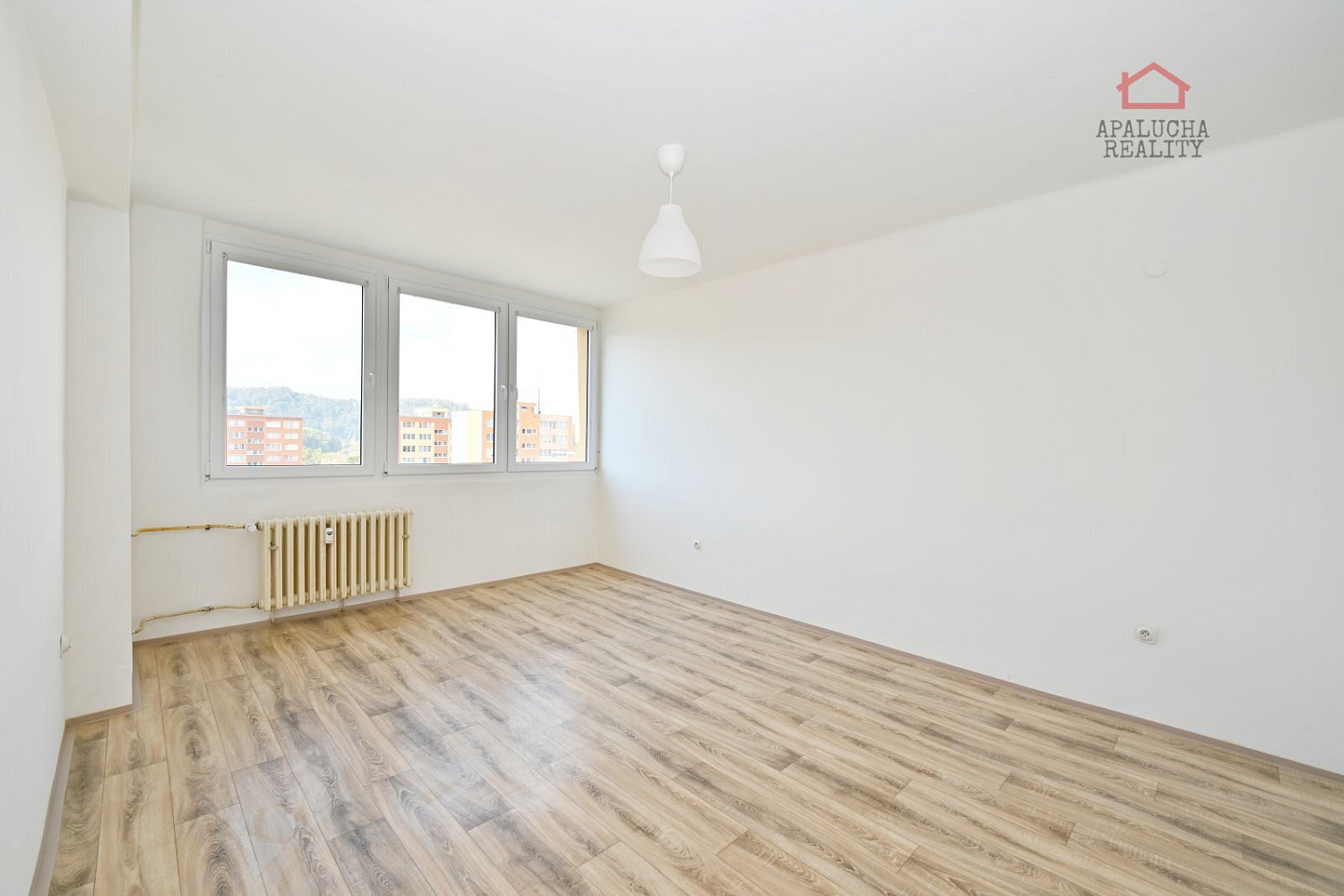 Prodej bytu 2+1 56 m² – fotografie 2
