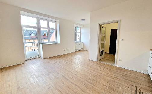 Pronájem bytu 1+kk 30 m², Provazníkova, Brno - Černá Pole