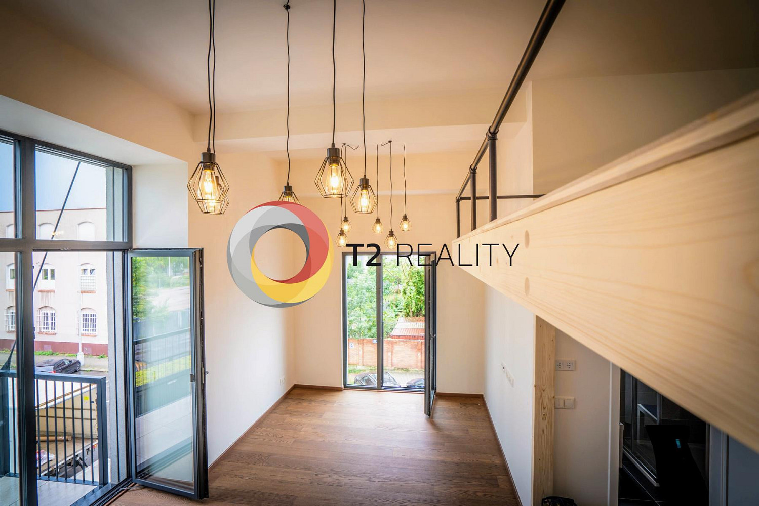Pronájem bytu 1+kk 45 m² — photo 2