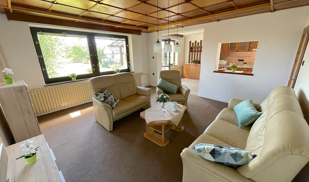 Pronájem domu 230 m² s pozemkem 601 m², Bříšťany – náhled fotky 12