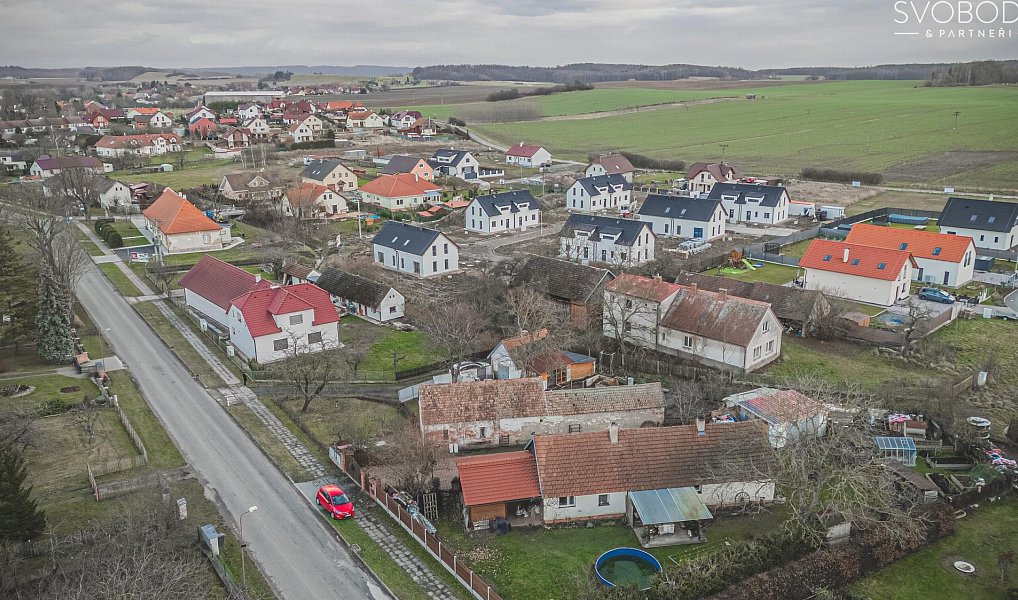 Prodej domu 223 m² s pozemkem 1 635 m², Librantice – náhled fotky 13