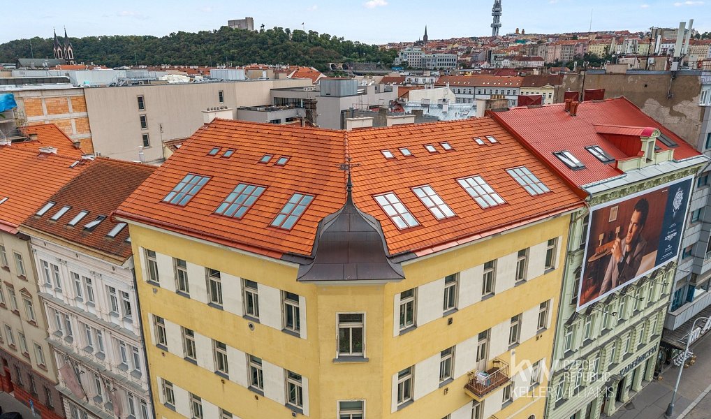 Prodej bytu 4+kk 165 m², Praha – náhled fotky 32