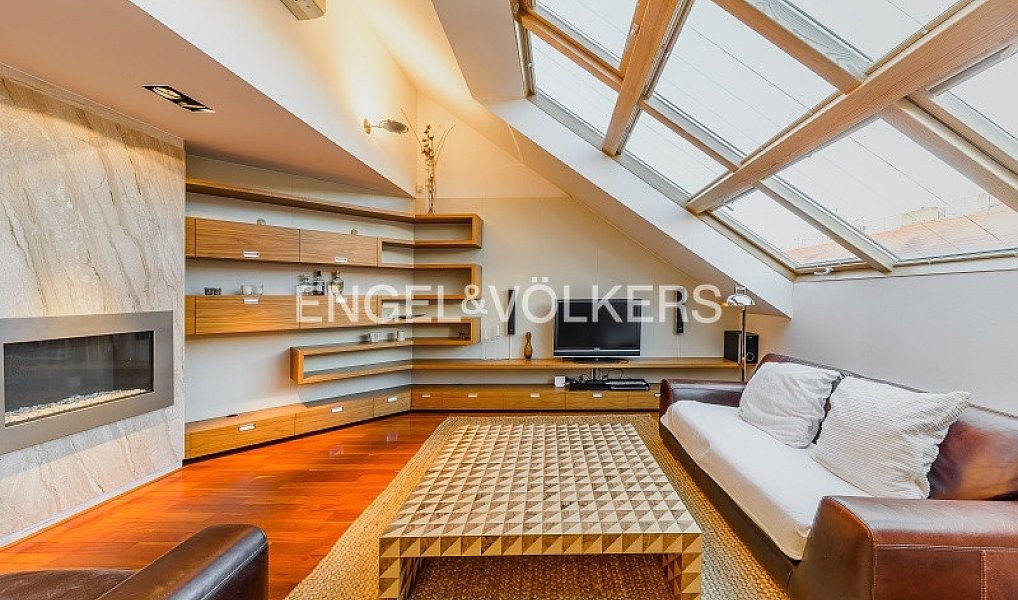 Pronájem bytu 3+kk 102 m², Praha – náhled fotky 2